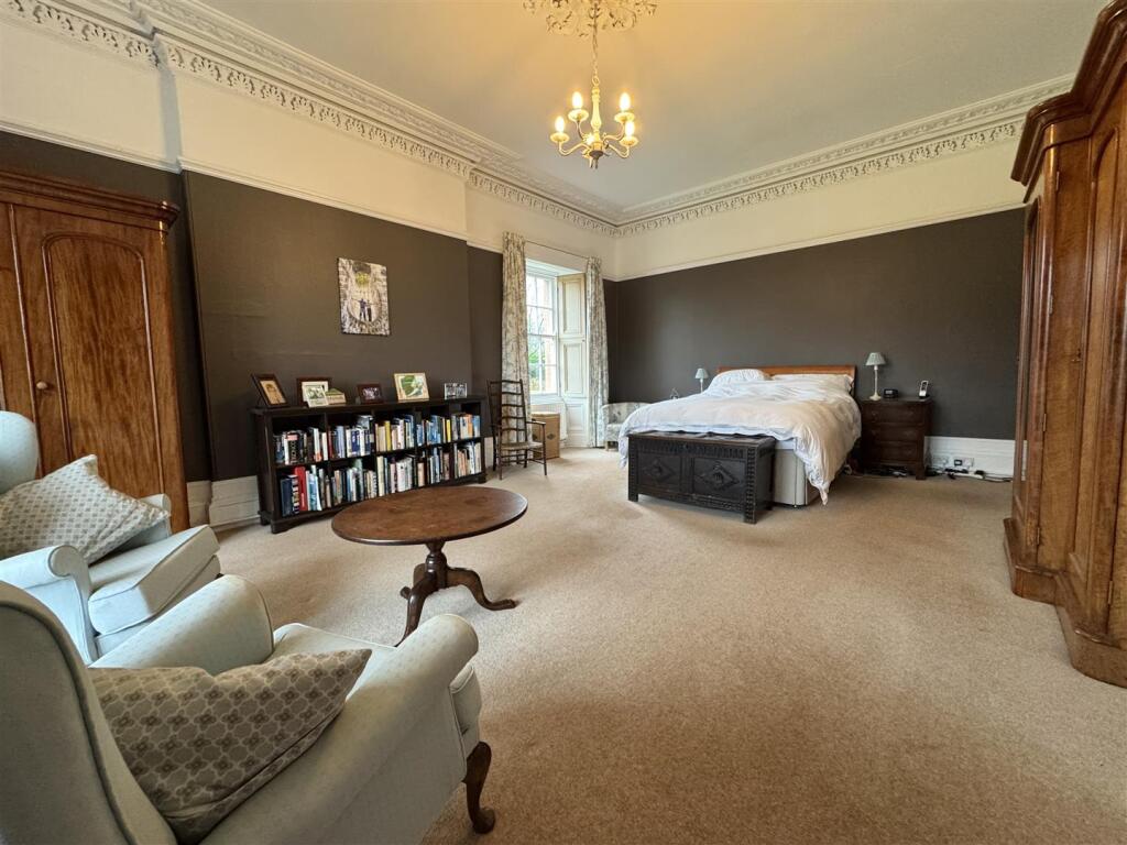 Additional image 11 of Woodend