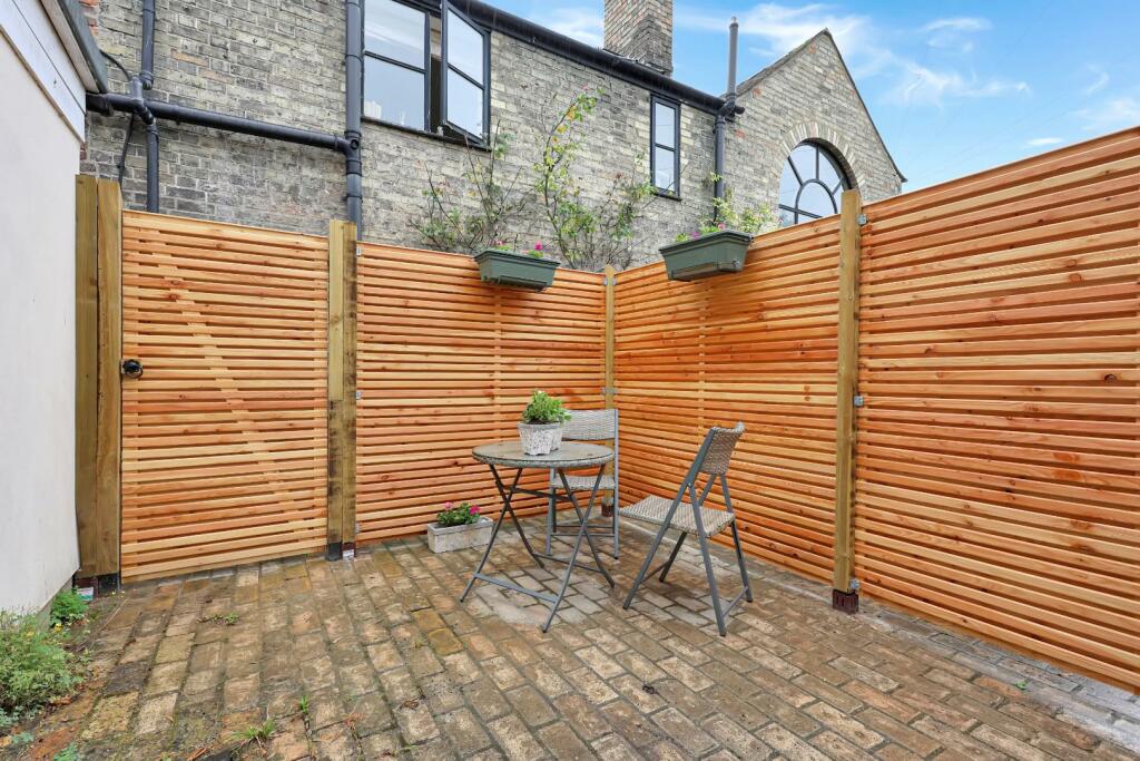 Additional image 12 of Victoria Street, Cambridge