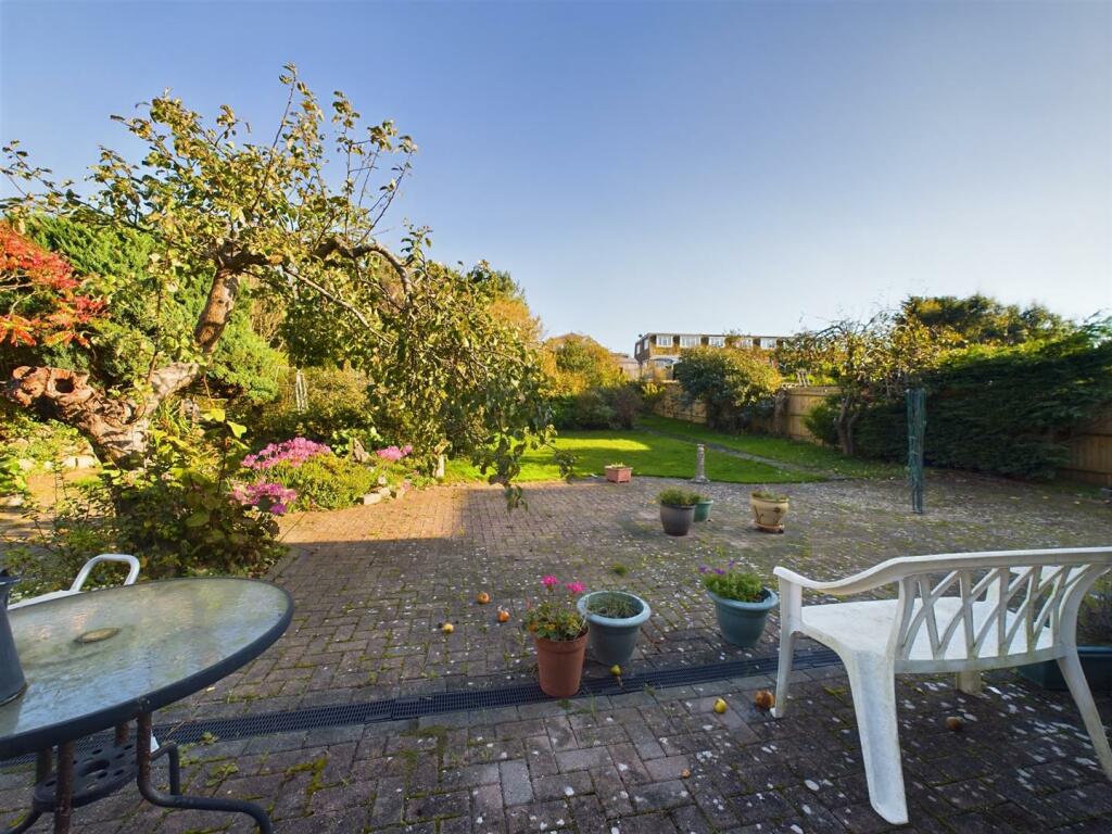 Additional image 18 of Central Avenue, Telscombe Cliffs, Peacehaven
