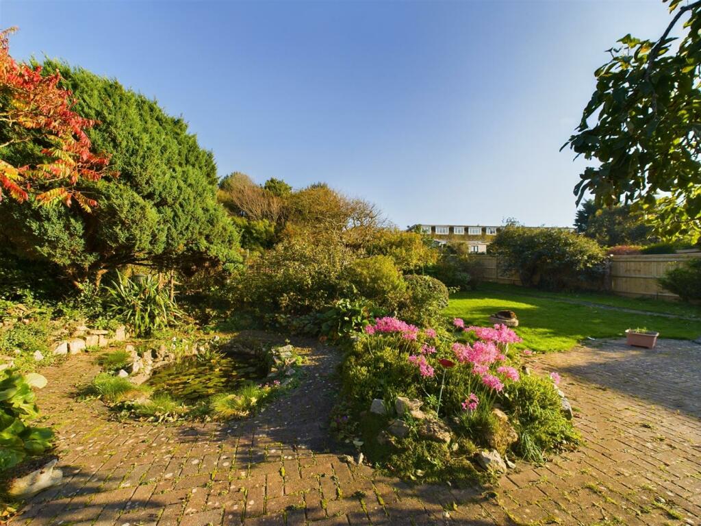 Additional image 19 of Central Avenue, Telscombe Cliffs, Peacehaven