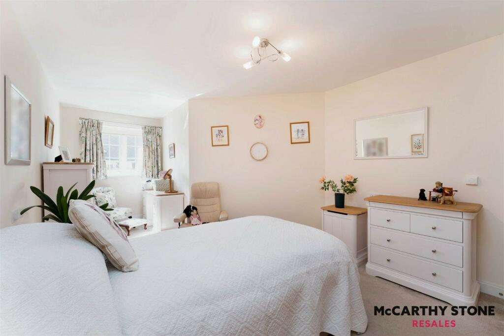 Additional image 12 of Roslyn Court, Lisle Lane, Ely, Cambridgeshire, CB7 4FA