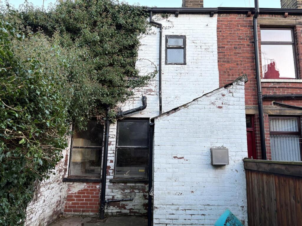 Additional image 9 of Booth Street, Cleckheaton
