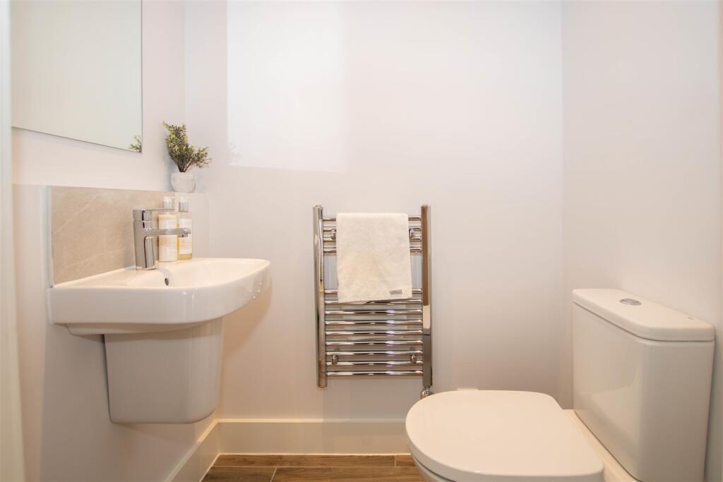 Additional image 4 of Poppy Field, Water Lane, Steeple Bumpstead