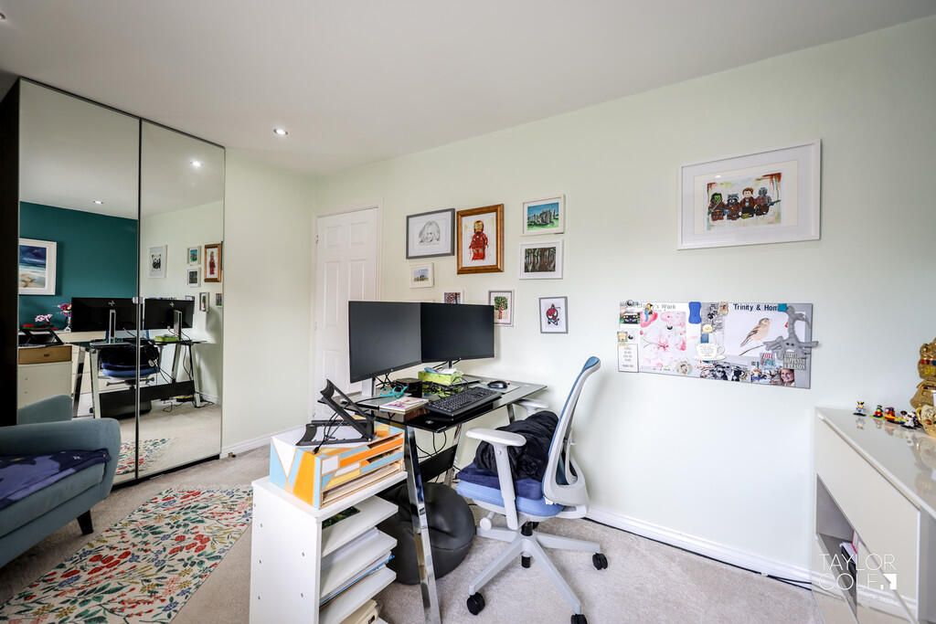 Additional image 26 of School Walk, Tamworth