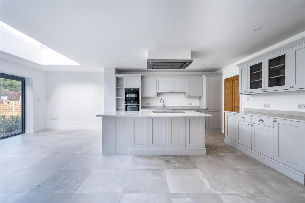 Additional image 6 of Parkhouse Lane, Keynsham, Bristol