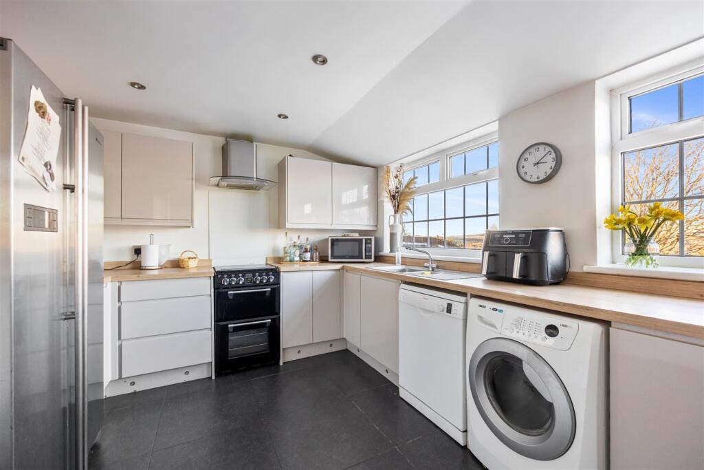 Additional image 7 of Highfield Crescent, Brighton