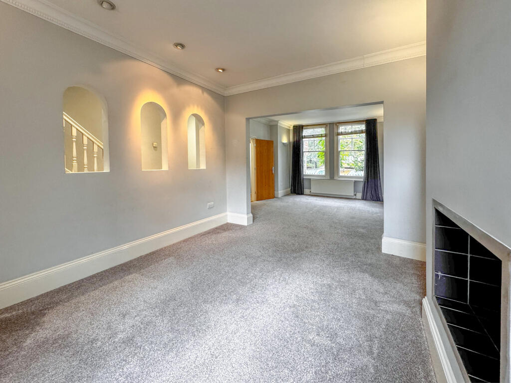 Additional image 5 of High Street, Newmarket, Suffolk