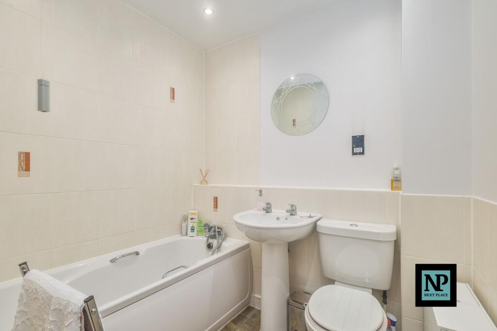 Additional image 13 of Basin Lane, Quay Point, B77