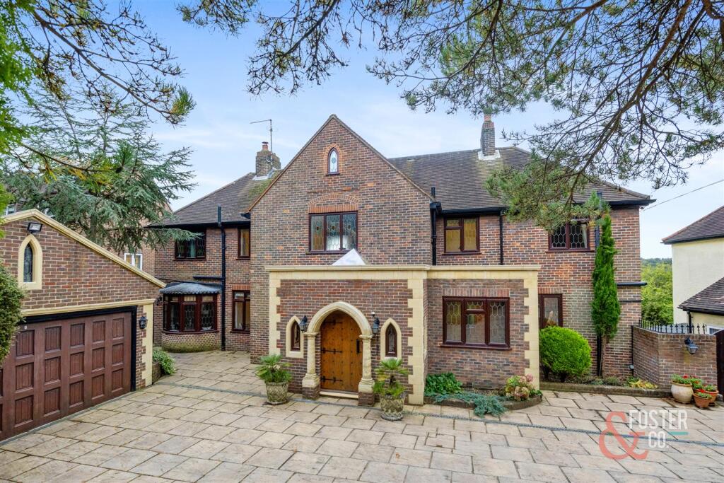 Additional image 36 of Surrenden Crescent, Brighton