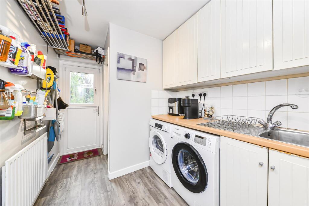 Additional image 11 of Berkley Crescent, Moseley, Birmingham