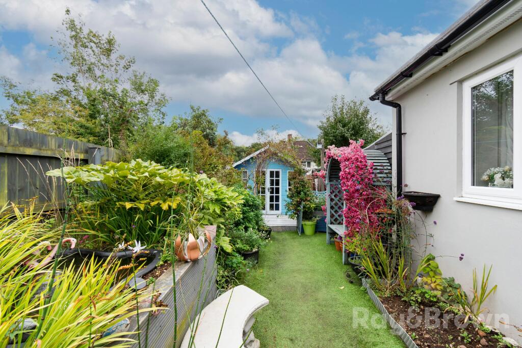 Additional image 54 of St. Martins Crescent, Llanishen, Cardiff