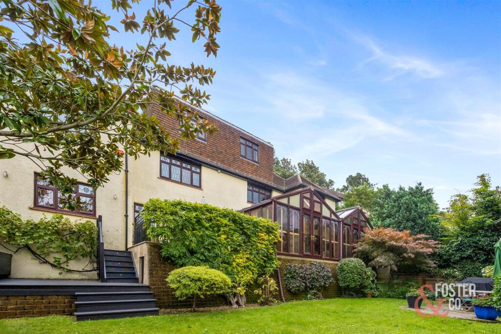 Additional image 34 of Surrenden Crescent, Brighton