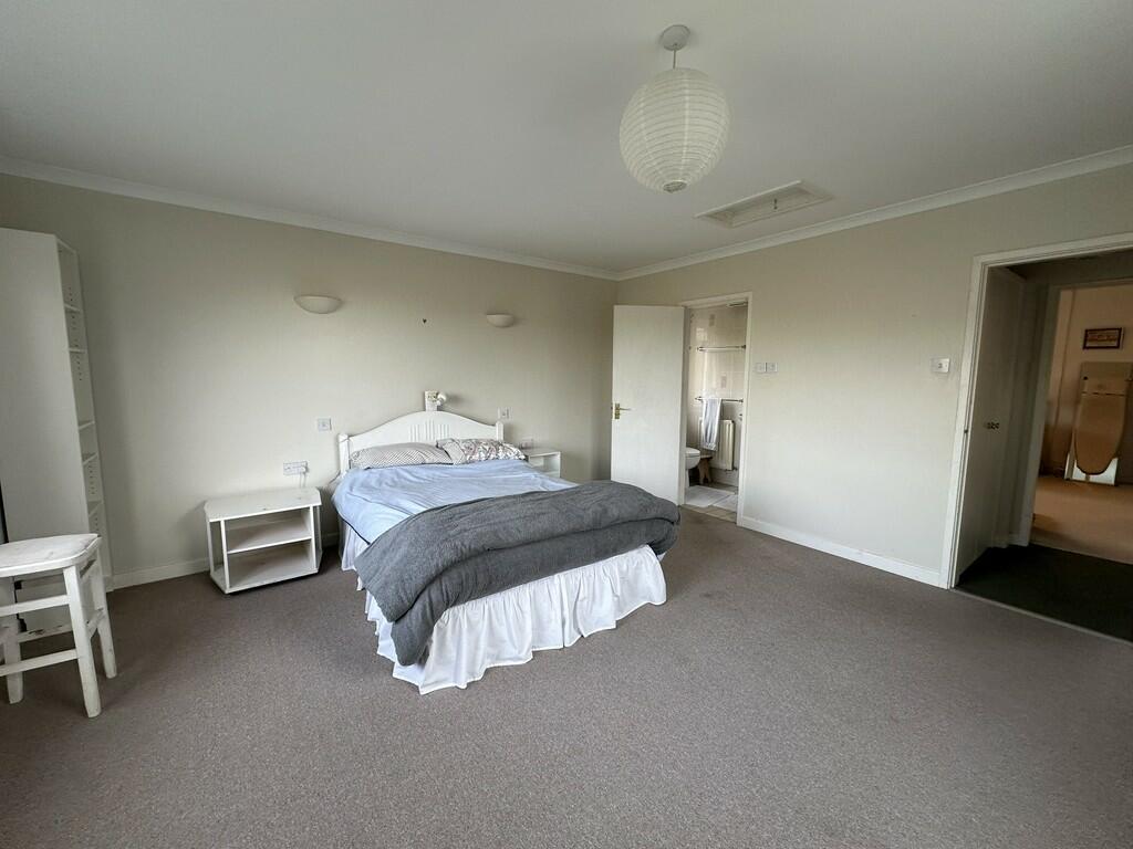 Additional image 17 of Camlann, Banks