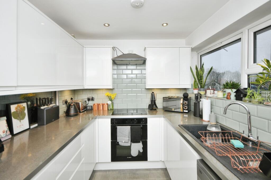 Additional image 11 of Martins Close, West Wickham, BR4