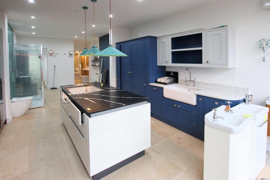 Additional image 12 of Masons Hill, Bromley, BR2