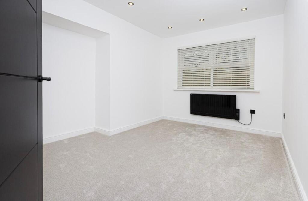 Additional image 16 of Undercliffe Road, Bradford, BD2 3BJ