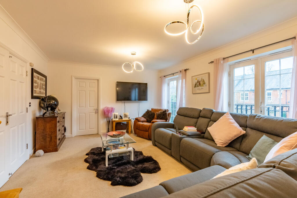 Additional image 10 of Beningfield Drive, London Colney, St. Albans, Hertfordshire, AL2