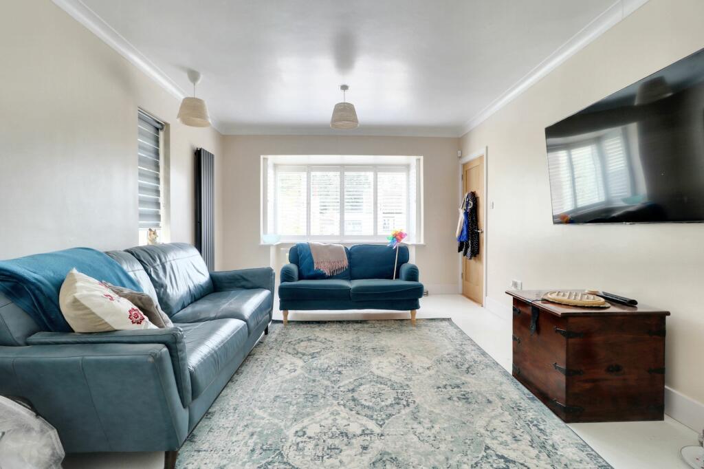 Additional image 5 of Centre Drive, Newmarket, CB8