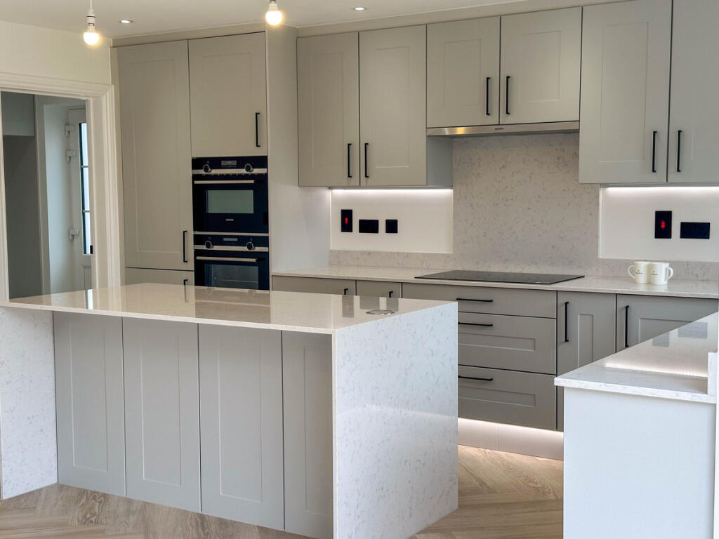 Additional image 10 of Hayfield Lodge, New Road, Over, CB24