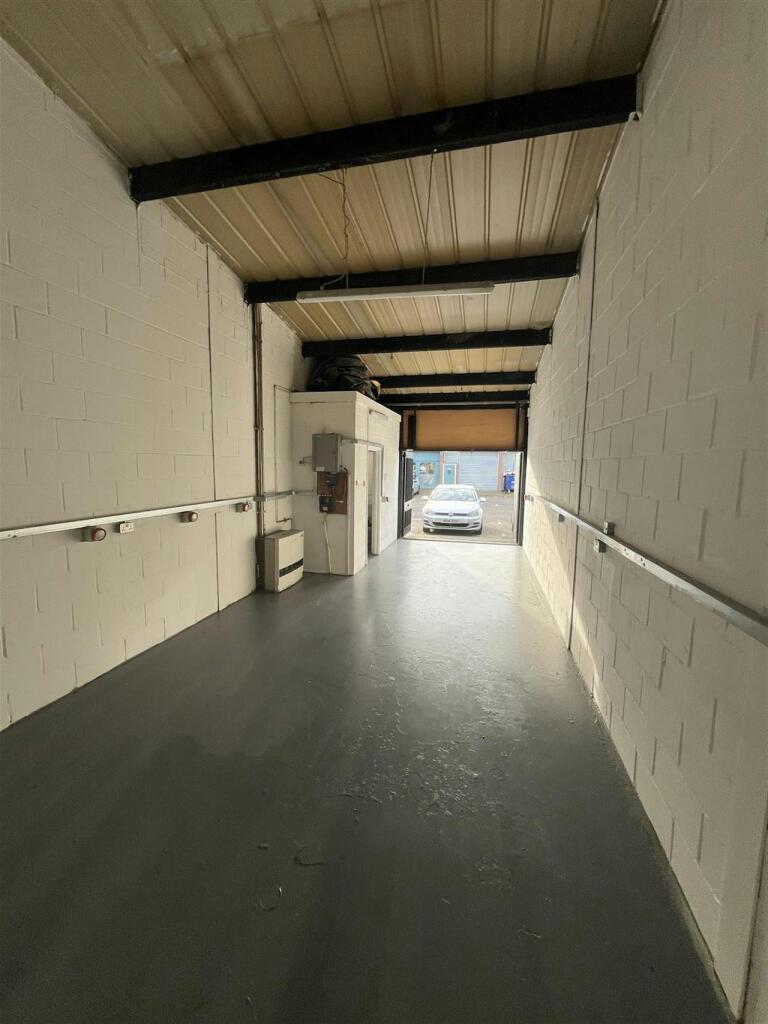 Additional image 7 of 12 Fiddlebridge Industrial Centre, Lemsford Road, Hatfield, AL10 0DE