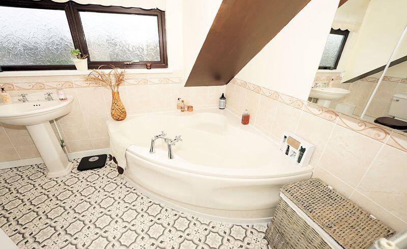 Additional image 8 of A quiet no through lane off The Perrings, Nailsea