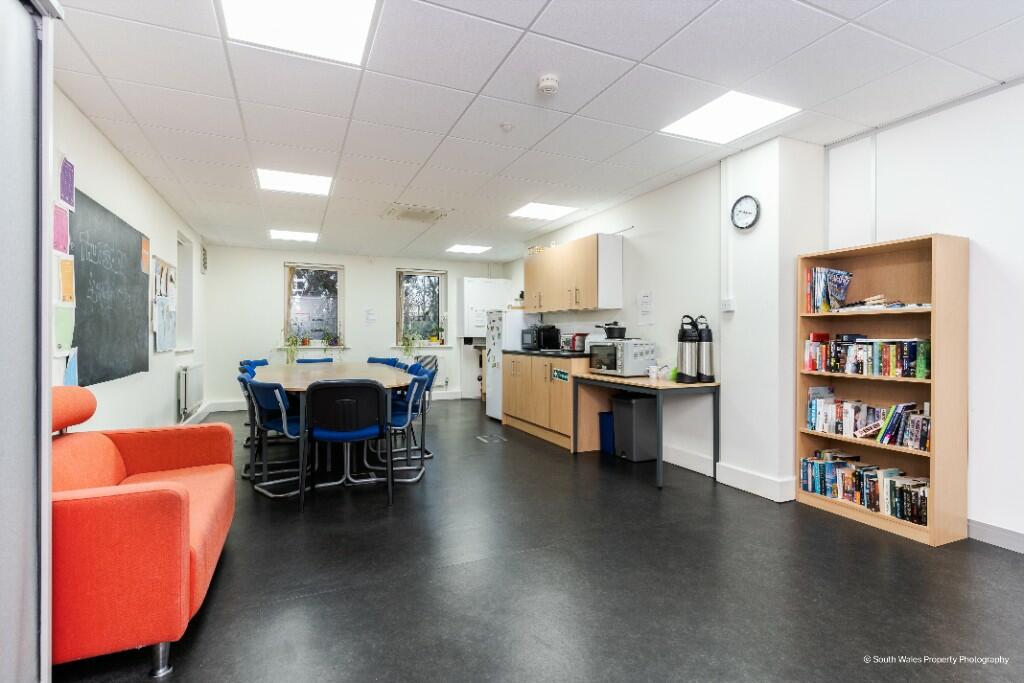 Additional image 7 of 3 Purbeck House, Lambourne Crescent, Cardiff