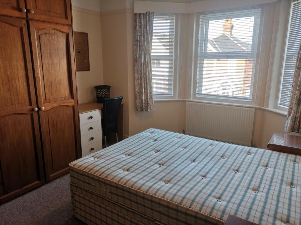 Additional image 9 of 6 bedroom Detached House in Winton