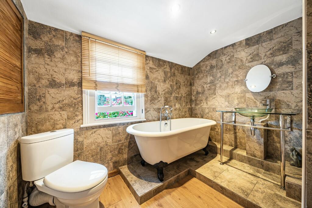 Additional image 8 of Oakley Road, Bromley Common, Bromley, Kent, BR2