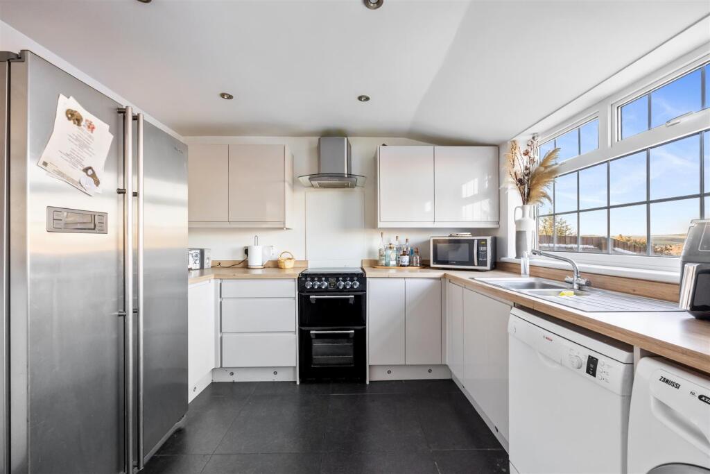 Additional image 8 of Highfield Crescent, Brighton