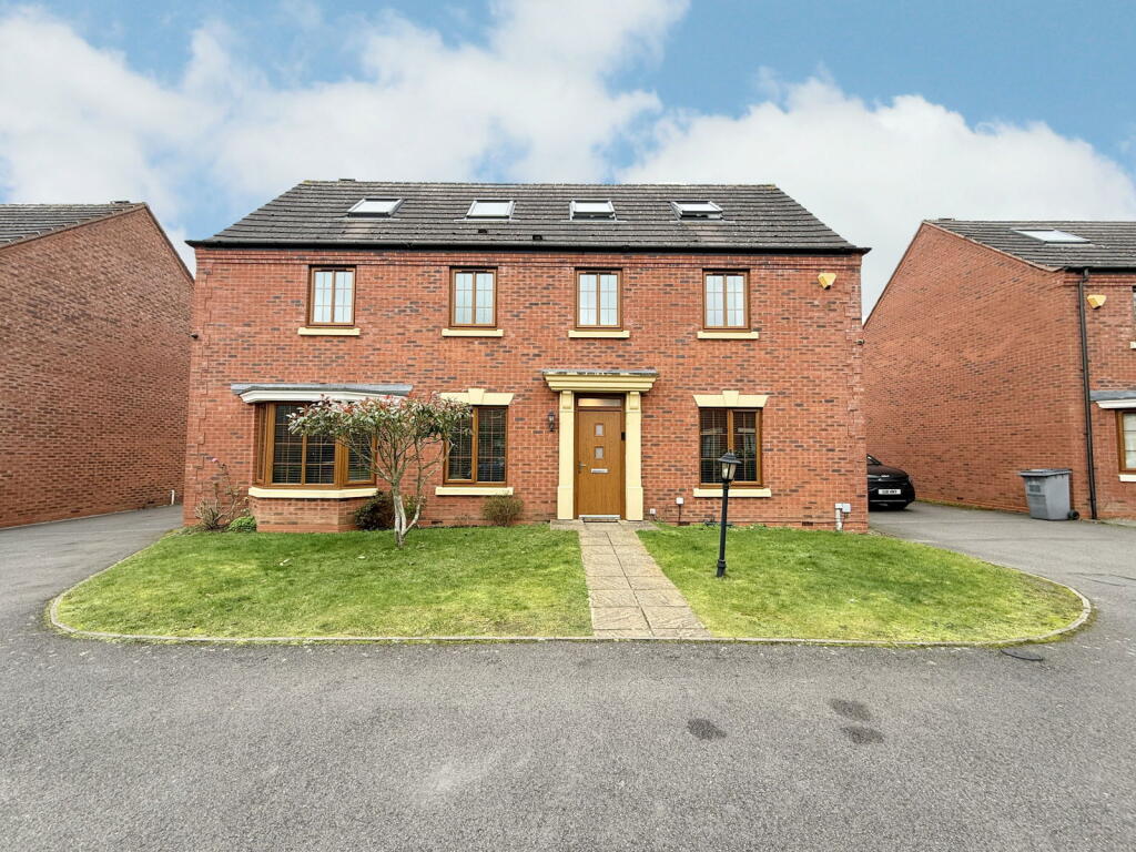 Additional image 32 of Sandy Hill Rise, Shirley