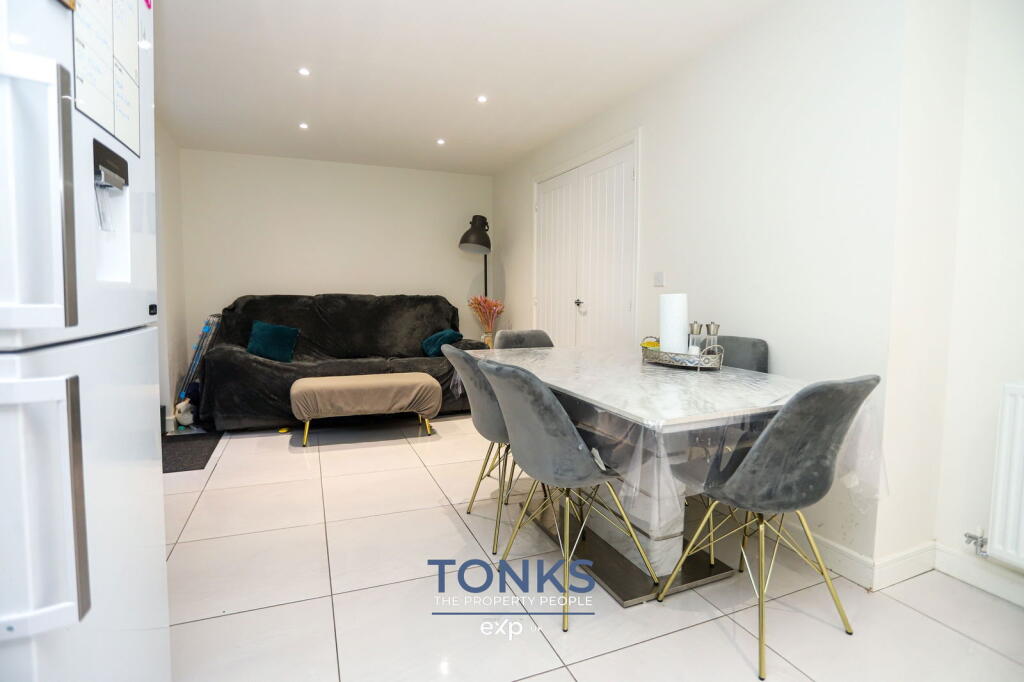 Additional image 6 of Halesowen, B62 9JR