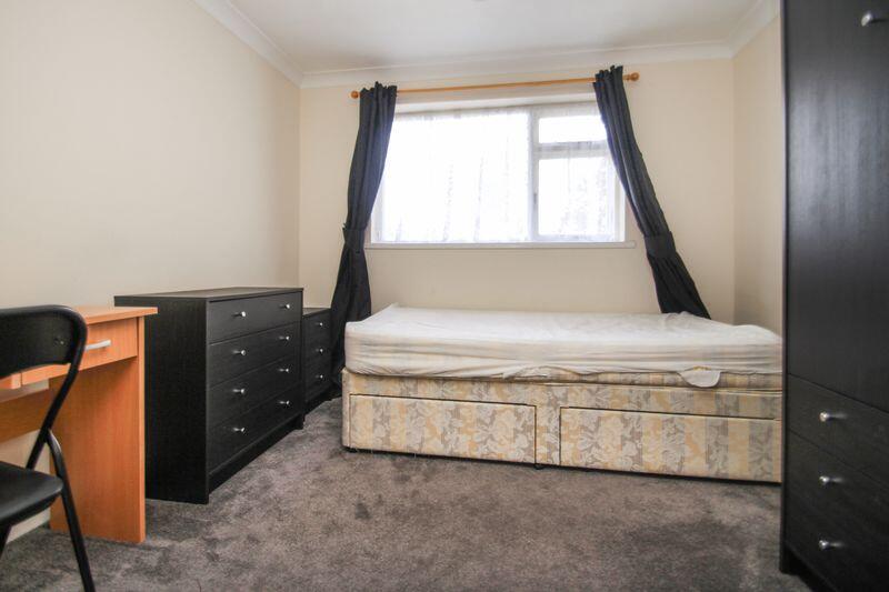 Additional image 8 of VIRTUAL VIEWING AVAILABLE - Luther Road, Winton