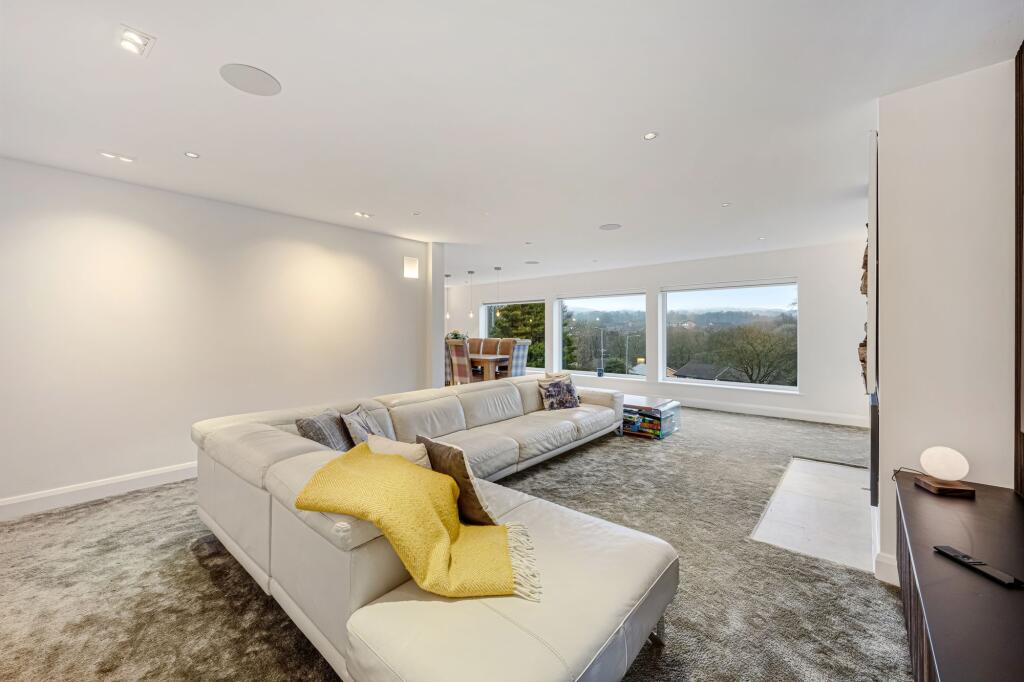 Additional image 9 of Moorview, Moss Bank Way, BL1 3LR – Stunning Home with Roof Terrace, Cinema Room & Outdoor Kitchen