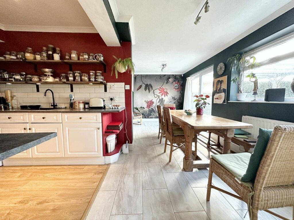 Additional image 7 of Broomfield Avenue, Telscombe Cliffs, BN10 7AJ