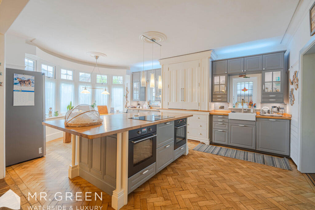 Additional image 7 of Ravine Road, Bournemouth, BH5 2DT