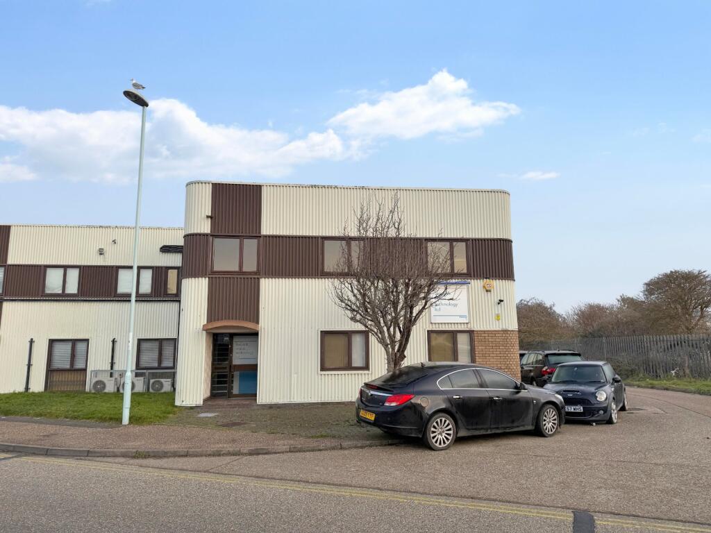 Additional image 16 of T4 Dominion Way, Worthing, West Sussex, BN14