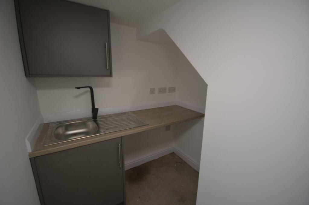 Additional image 4 of 37 Church Street, Accrington, BB5 2EN