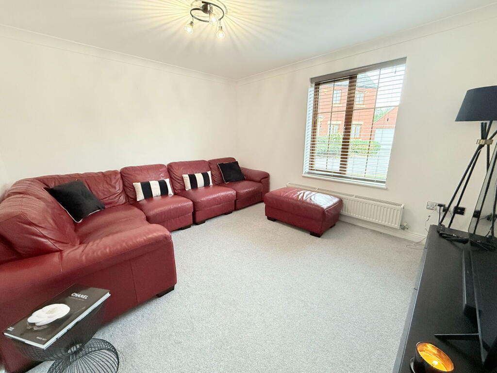 Additional image 7 of Sandy Hill Rise, Shirley