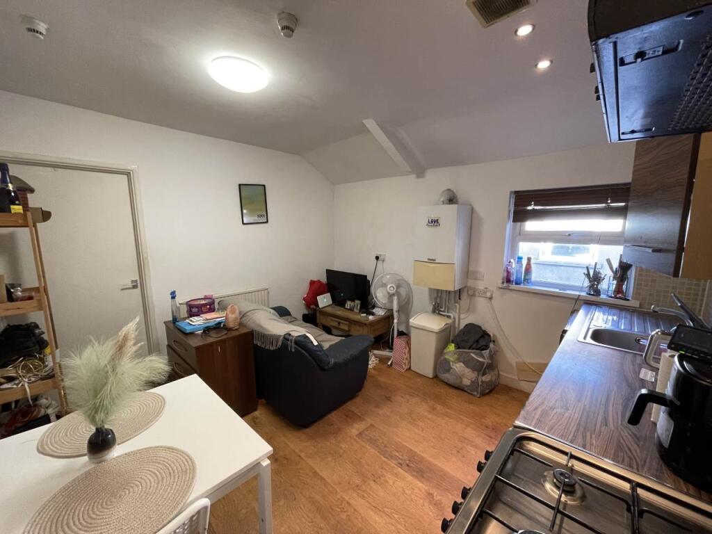 Additional image 5 of Richmond Road, Cathays,