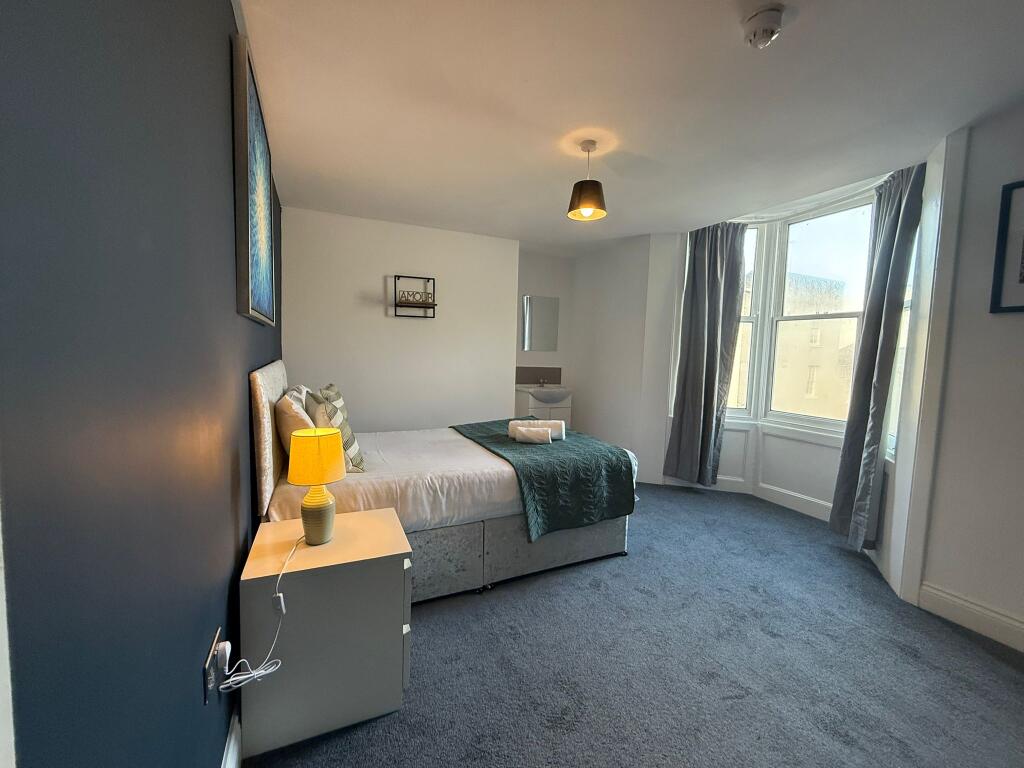 Additional image 8 of 32A Western Road