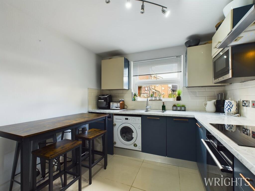 Additional image 4 of By the Mount, Welwyn Garden City, AL7