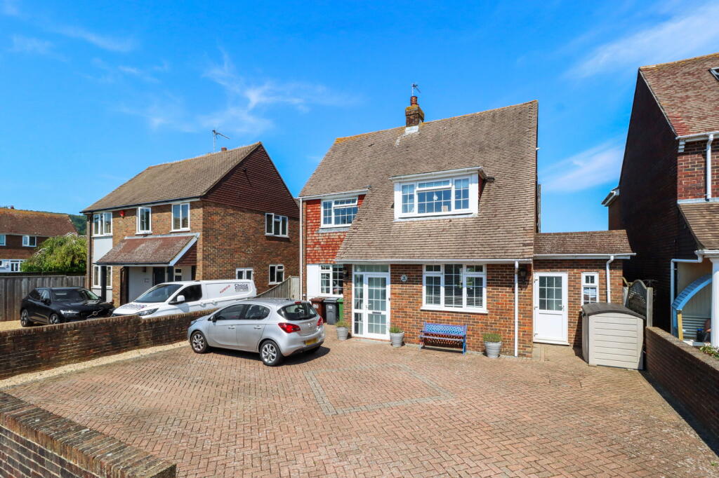 Additional image 52 of Stuart Avenue, Eastbourne, BN21 1UR