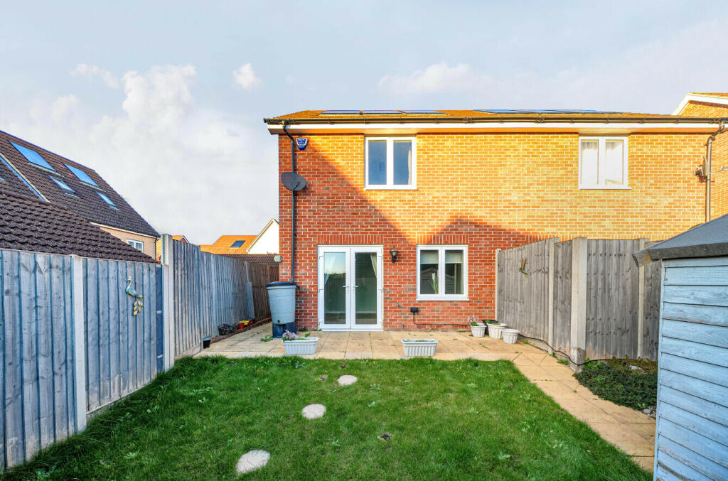 Additional image 17 of Howland Close, Saffron Walden, Essex, CB10