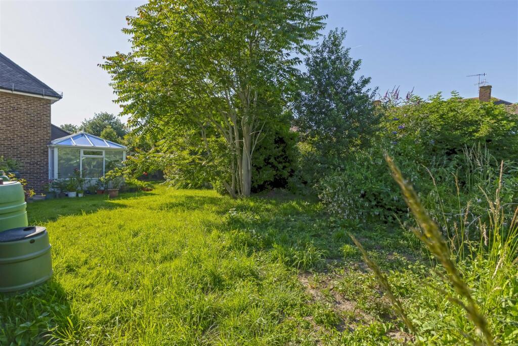 Additional image 11 of Cumbrian Close, Worthing, BN13 2JF