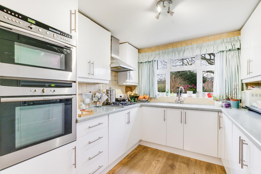 Additional image 6 of Peartree Lane, Welwyn Garden City, Hertfordshire, AL7