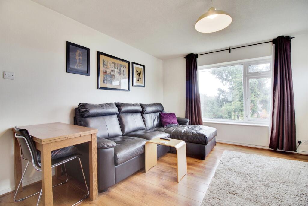 Additional image 5 of Woodside Road, WELWYN