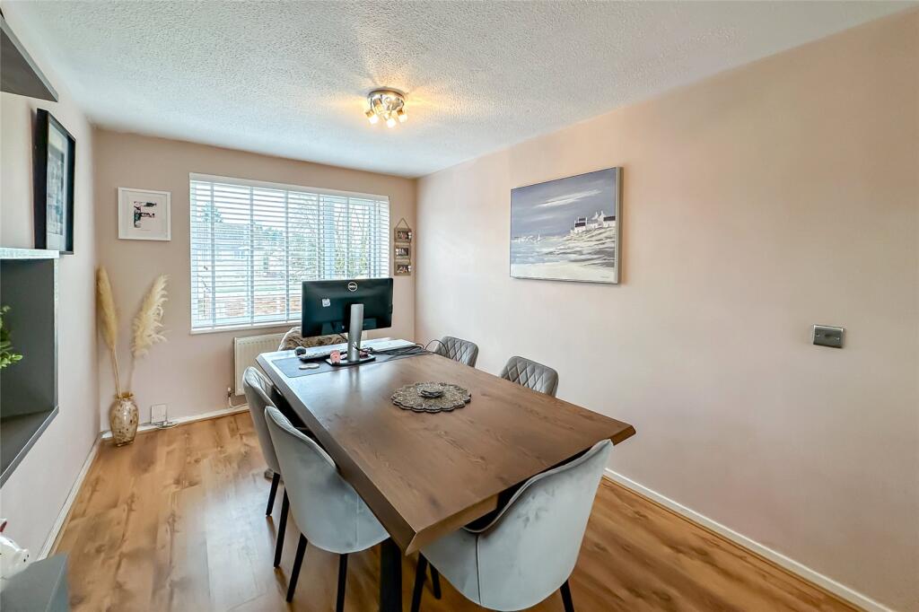 Additional image 4 of Hewitt Close, Wheathampstead, St. Albans, Hertfordshire, AL4