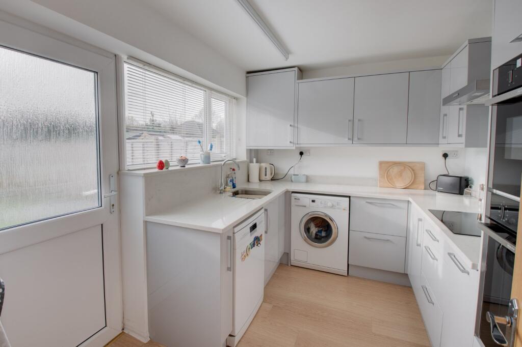 Additional image 7 of Warwick Hall Gardens, Bromsgrove, Worcestershire, B60