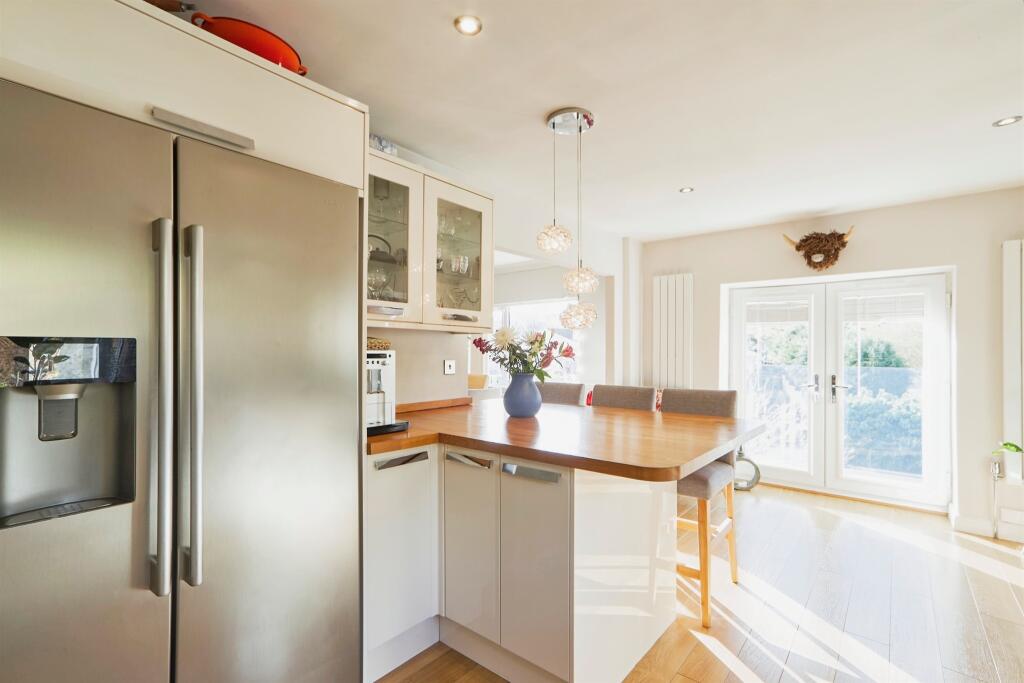 Additional image 6 of Lyndsey Court, Oakworth, Keighley