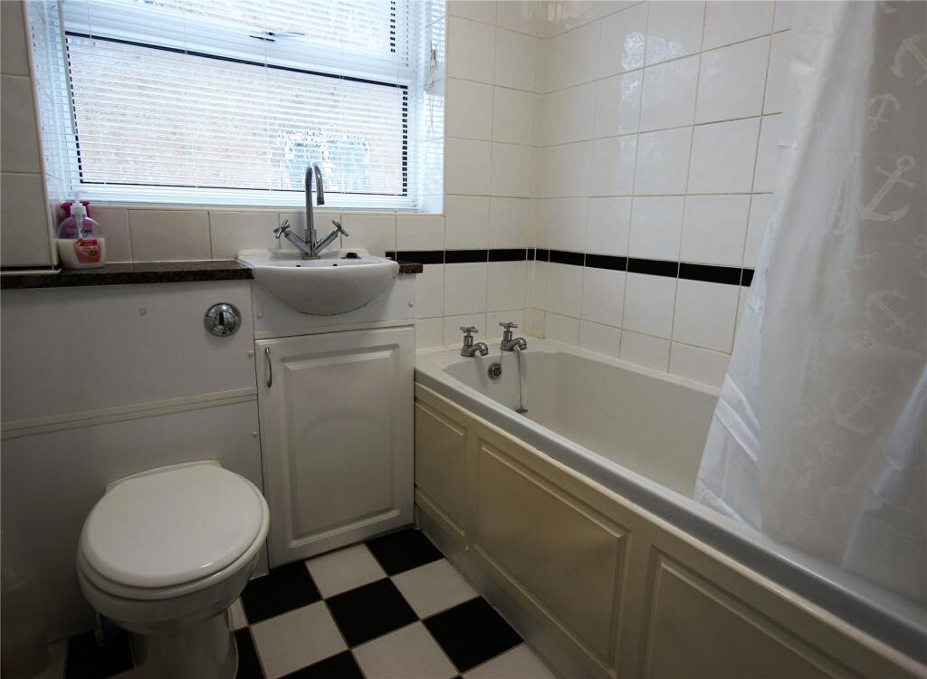 Additional image 7 of Stockbridge Close, Poole, Dorset, BH17